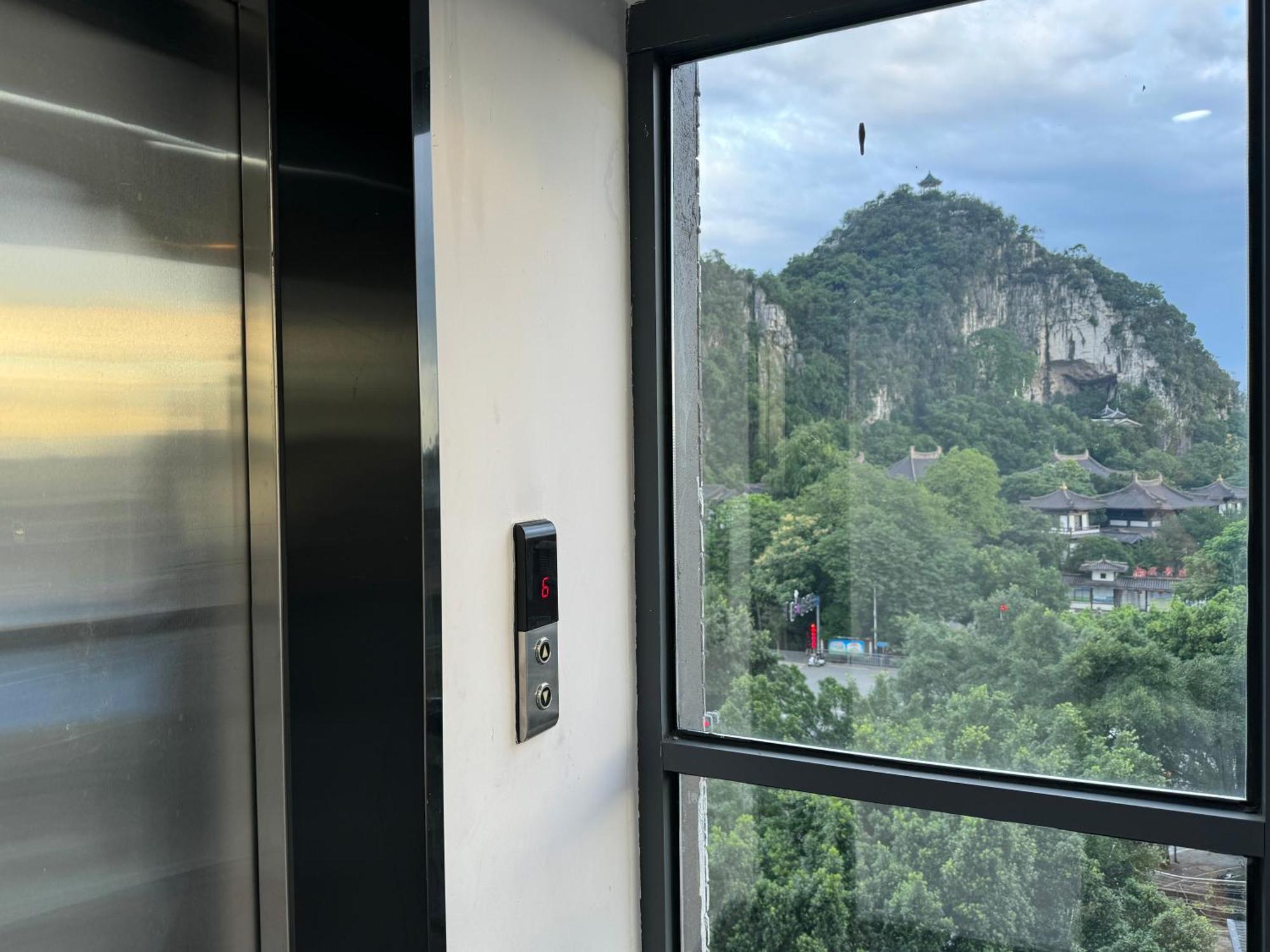 Guilin Tree Hotel Bagian luar foto