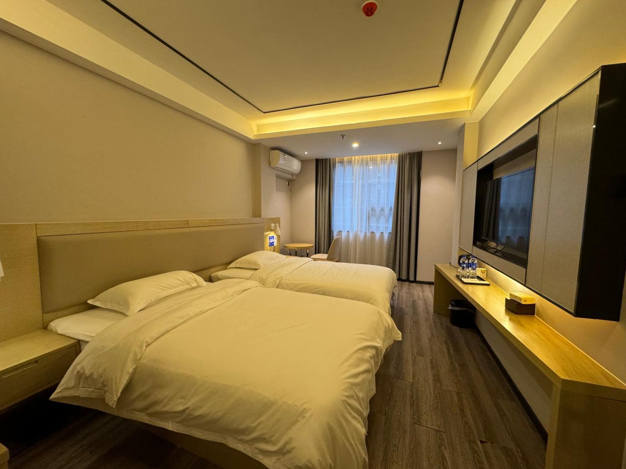 Guilin Tree Hotel Bagian luar foto