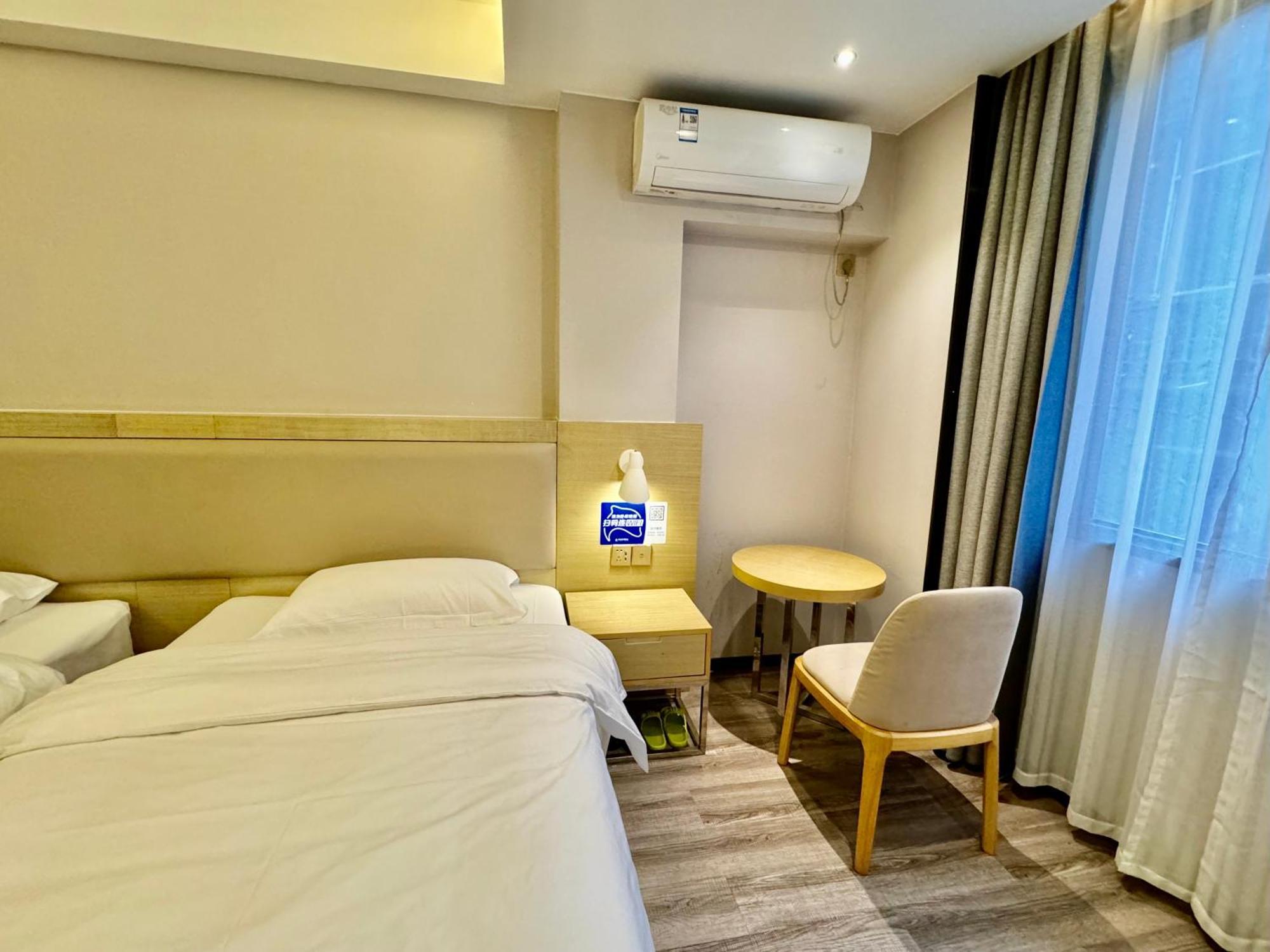 Guilin Tree Hotel Bagian luar foto